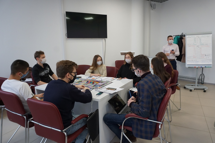 Студентов в Иванове тренируют для ведения собственного бизнеса Студентов в Иванове тренируют для ведения собственного бизнеса