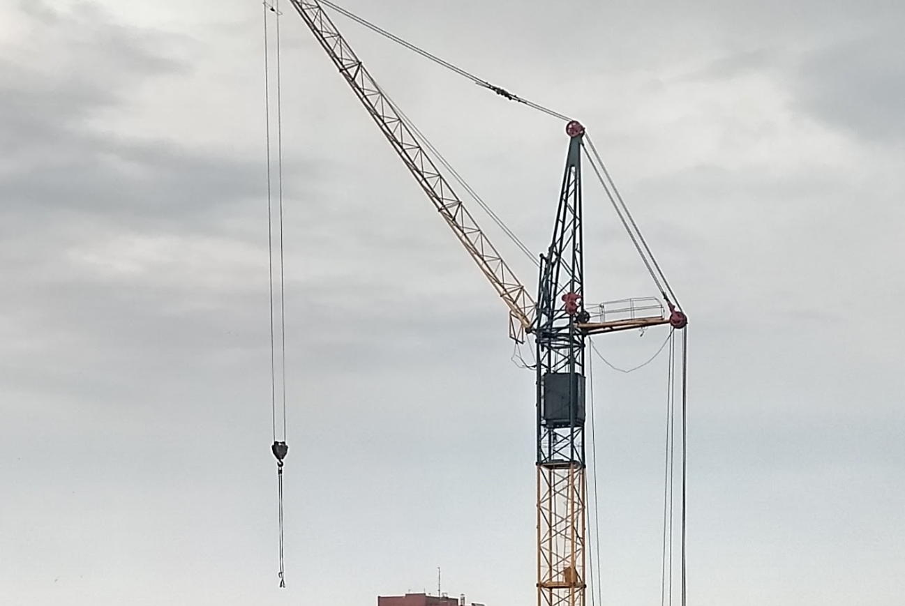 После гибели рабочего на стройке Дворца игровых видов спорта возбудили дело После гибели рабочего на стройке Дворца игровых видов спорта возбудили дело