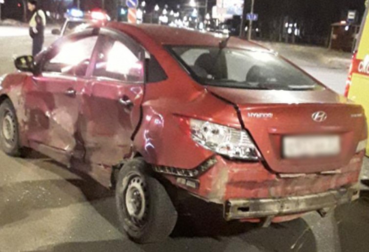 Авария на Лежневской: 71-летняя автоледи устроила ДТП Авария на Лежневской: 71-летняя автоледи устроила ДТП