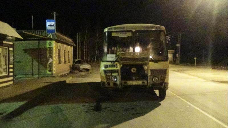 В субботней аварии в Кинешме травмы получили три подростка В субботней аварии в Кинешме травмы получили три подростка