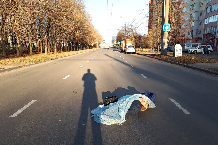 Насмерть пенсионерку на проспекте Текстильщиков сбил 17-летний студент Насмерть пенсионерку на проспекте Текстильщиков сбил 17-летний студент