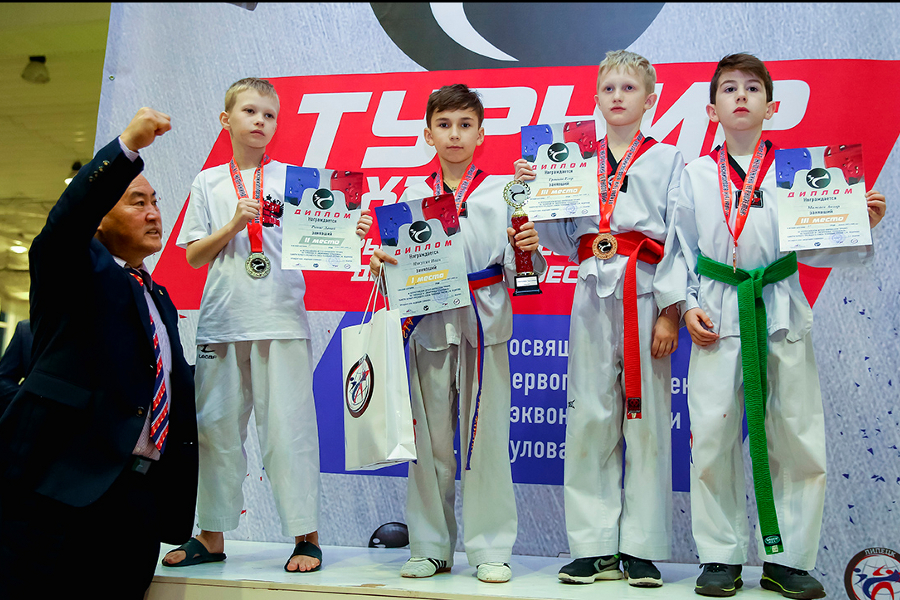 В турнире по тхэквондо воспитанники спортивной школы №7 завоевали 12 медалей В турнире по тхэквондо воспитанники спортивной школы №7 завоевали 12 медалей