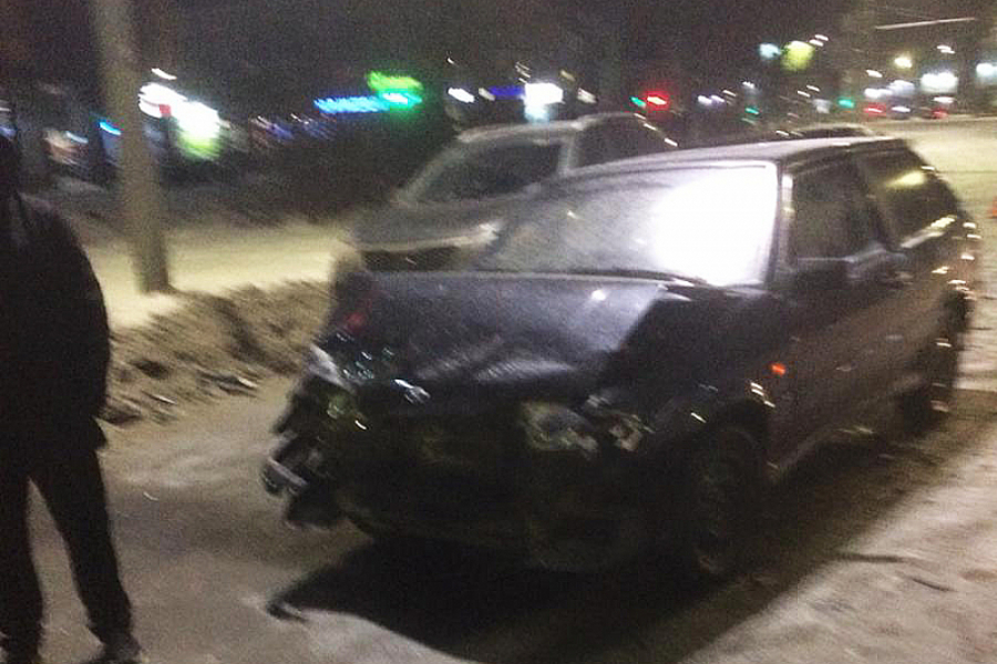 Авария на Лежневской в Иванове была спровоцирована неопытным водителем Авария на Лежневской была спровоцирована неопытным водителем