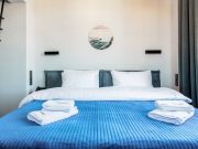 Почему стоит забронировать отель через сервис «ЖилиБыли»