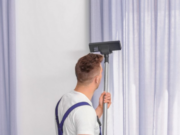 Как легко и быстро почистить шторы с выездом на дом в Москве