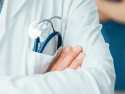 Как вызвать нарколога на дом: все, что нужно знать