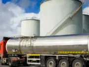 Доставка дизтоплива оптом: как выбрать надежного поставщика и не ошибиться с заказом