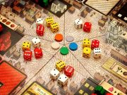 Настольные вечера: как простая коробка превращает любой вечер в праздник