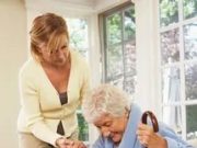 Как найти приходящую сиделку: практическое руководство без сложных слов