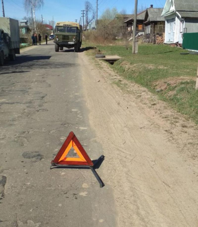 Авария в Пестяковском районе: пострадала женщина-водитель Авария в Пестяковском районе: пострадала женщина-водитель
