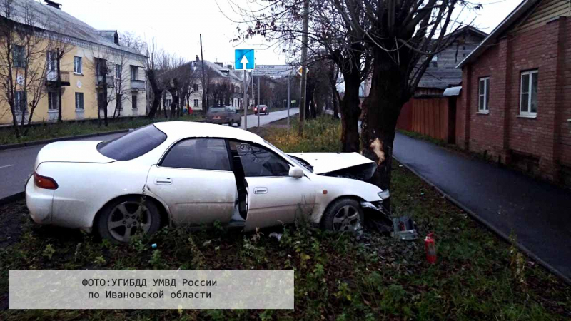 Женщина за рулем Toyota Carina устроила ДТП на 3-й Лагерной Женщина за рулем Toyota Carina устроила ДТП на 3-й Лагерной