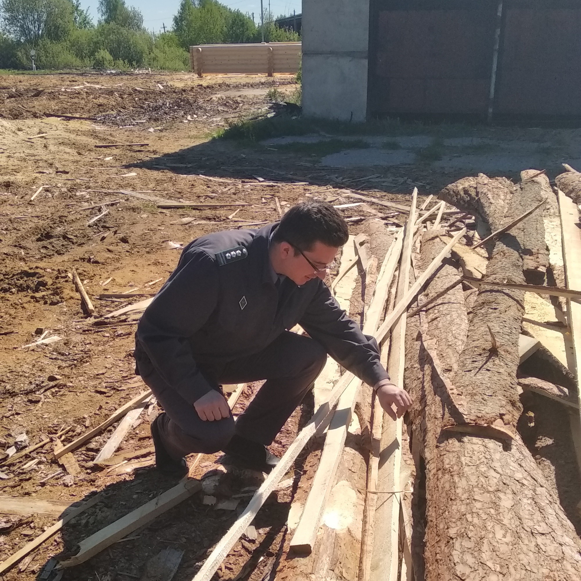 Предприниматель «попал» на штраф в 1000 рублей за отсутствие документов на древесину Предприниматель «попал» на штраф в 1000 рублей за отсутствие документов на древесину