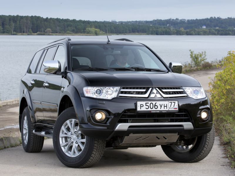 Mitsubishi Pajero Sport лидирует по продажам дизельных авто в России Mitsubishi Pajero Sport лидирует по продажам дизельных авто в России