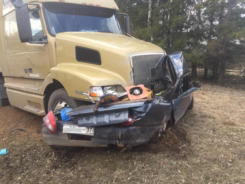В ДТП в Фурмановском районе погибли два человека В ДТП в Фурмановском районе погибли два человека