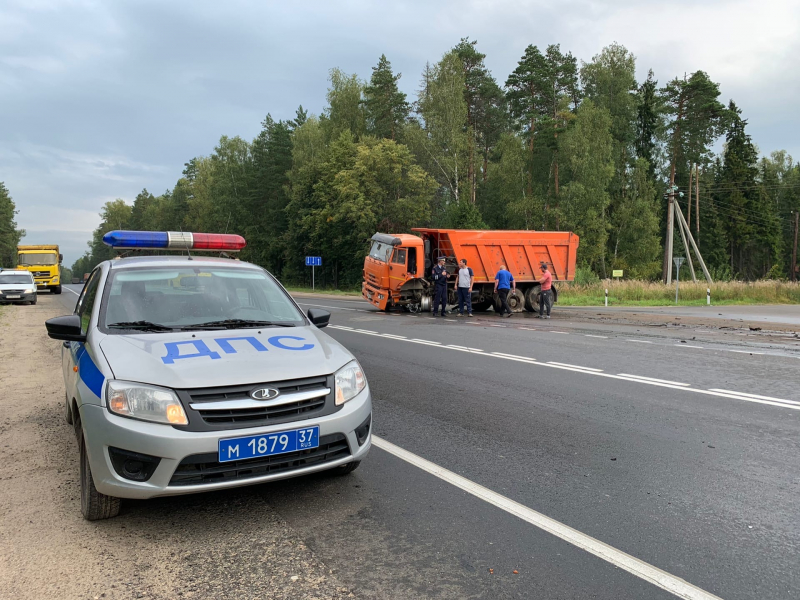 В ДТП у Лесного в Ивановском районе погиб человек ДТП у Лесного в Ивановском районе погиб человек