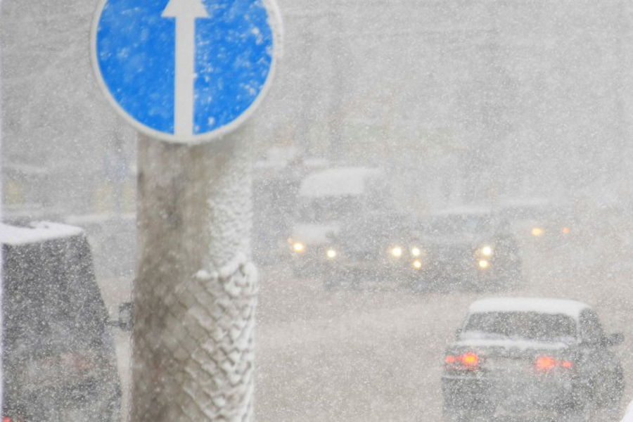 Шесть аварий в час: и это только зарегистрированные последствия снегопада Шесть аварий в час: и это только зарегистрированные последствия снегопада