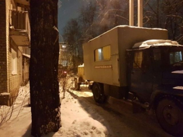 Жильцы дома по ул. Ташкентская вечером остались без отопления и горячей воды Жильцы дома по ул. Ташкентская вечером остались без отопления и горячей воды