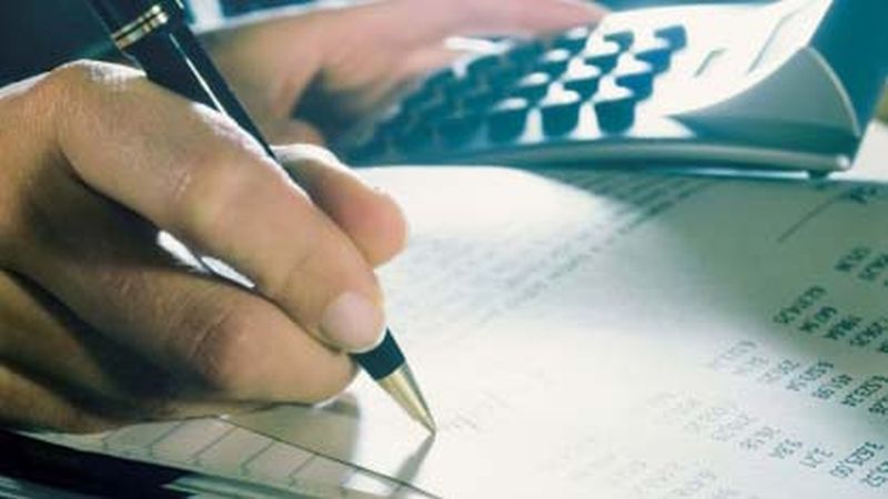 В Тейкове хитроумная чиновница присвоила 700 тысяч рублей В Тейкове хитроумная чиновница присвоила 700 тысяч рублей