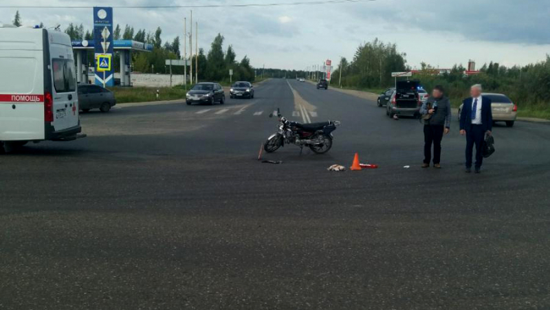 В Ивановском районе во время столкновения с «Ладой» пострадал мопедист В Ивановском районе во время столкновения с «Ладой» пострадал мопедист