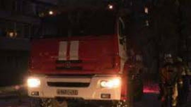 Пожар в Шуе на Волкова: сгорела крыша и пристройка частного дома Пожар в Шуе на Волкова: сгорела крыша и пристройка частного дома