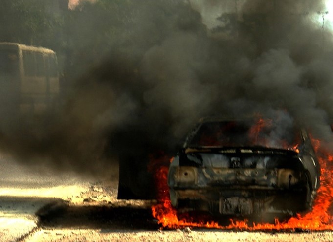 В Шуе проверили возгорание машины с ребенком в салоне В Шуе проверили возгорание машины с ребенком в салоне