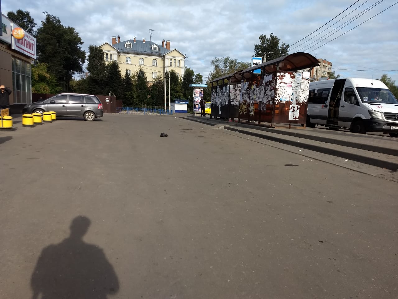 Расклейка объявлений по городу: сколько стоит беспредел в Иванове