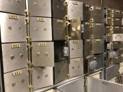 Банковский сейф: что это такое и в чем причина его популярности