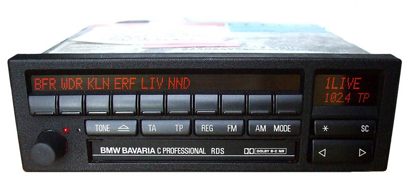 BMW Bavaria C: как правильно подключить магнитолу?