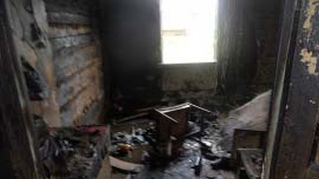 Пожар в Пестяках на Республики: один человек пострадал Пожар в Пестяках на Республики: один человек пострадал