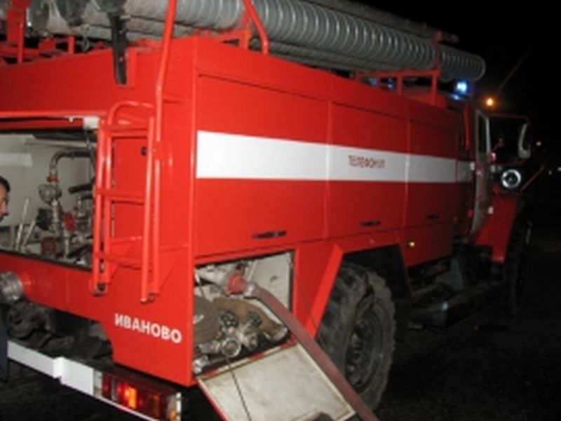 В Наволоках горел нежилой дом с пристройкой В Наволоках горел нежилой дом с пристройкой