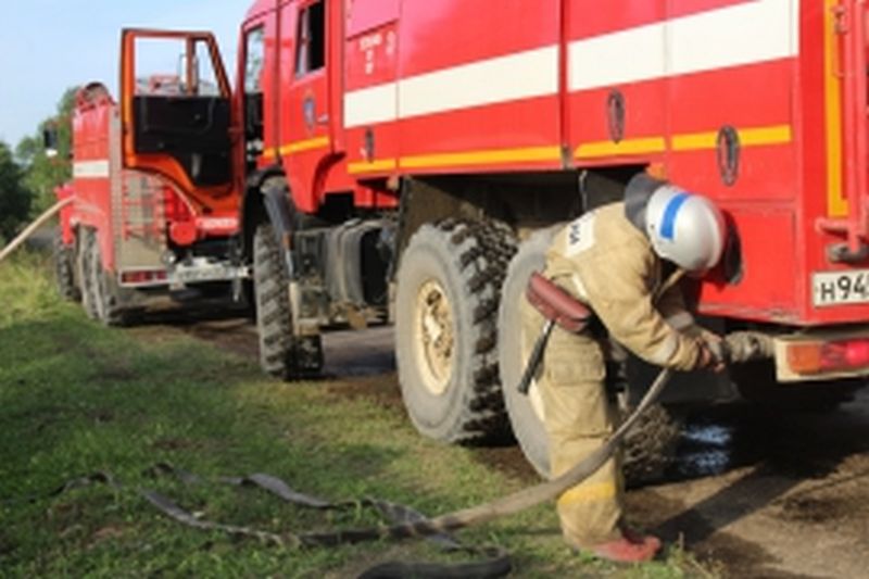 Пожар в Фурманове: горела крыша здания ткацкой фабрики Пожар в Фурманове: горела крыша здания ткацкой фабрики