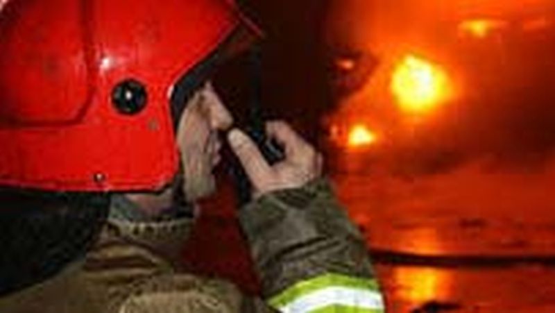 Большой частный дом горел утром в Савинском районе Большой частный дом горел утром в Савинском районе