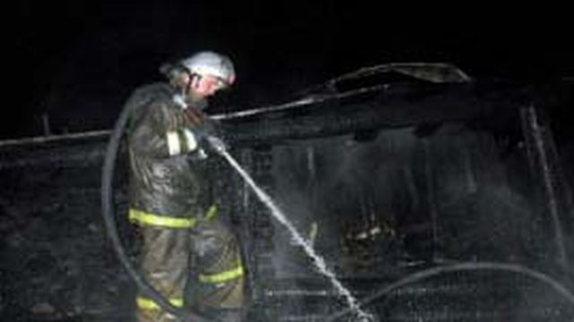 Пожар в Доме творчества композиторов потушили в Светлом Луче Пожар в Доме творчества композиторов потушили в светлом луче