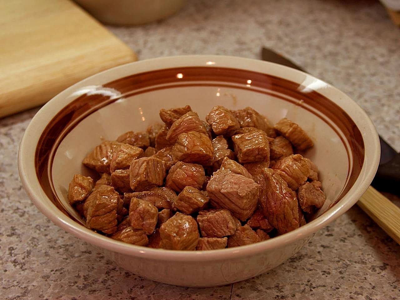 Ракетницу к голове за еду: ивановец напал на охрану магазина Ракетницу к голове за еду: ивановец напал на охрану магазина