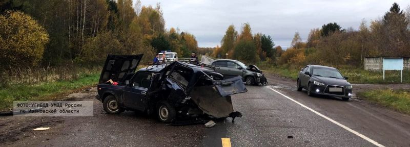Авария в Вичугском районе: столкнулись иномарка и отечественный авто Авария в Вичугском районе: столкнулись иномарка и отечественный авто