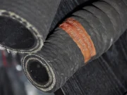 Напорно-всасывающие рукава: особенности выбора