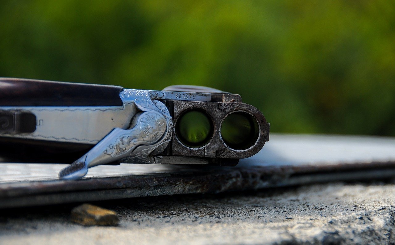 Мужчину с оружием ищут на улицах города Иваново Мужчину с оружием ищут на улицах города Иваново