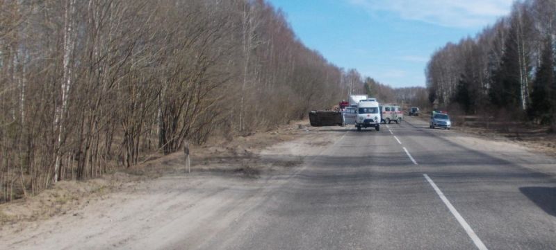 В аварии на трассе Ростов-Иваново-Нижний Новгород вчера погиб человек В аварии на трассе Ростов-Иваново-Нижний Новгород вчера погиб человек