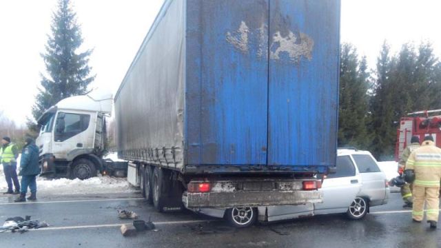 Авария в Тейковском районе: виновником может оказаться погибший Авария в Тейковском районе: виновником может оказаться погибший