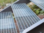 Ступени из решетчатого настила: ключевые преимущества