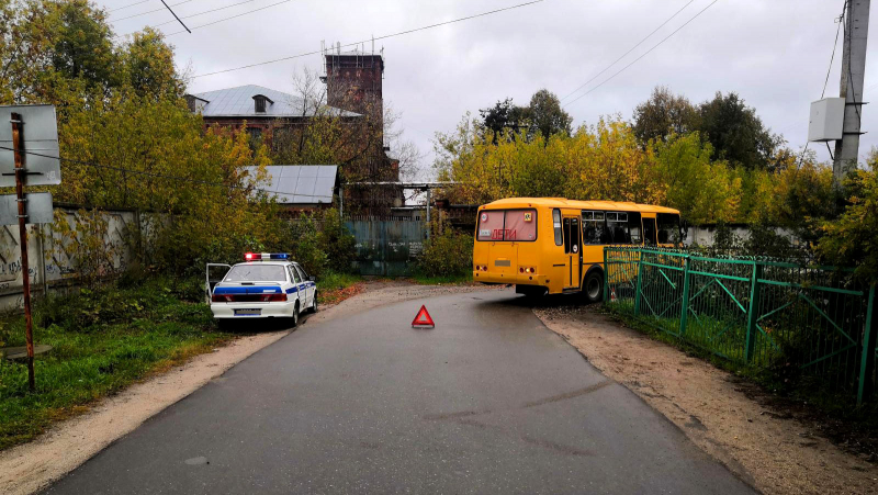 В Фурманове 61-летняя женщина попала под автобус В Фурманове 61-летняя женщина попала под автобус