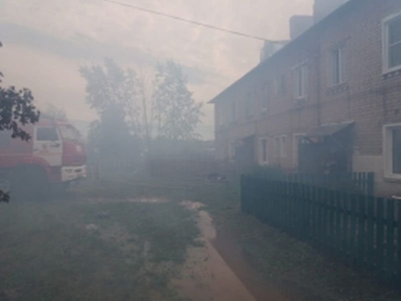 Крупный пожар в Вичуге уничтожил 600 квадратов площади Крупный пожар в Вичуге уничтожил 600 квадратов площади